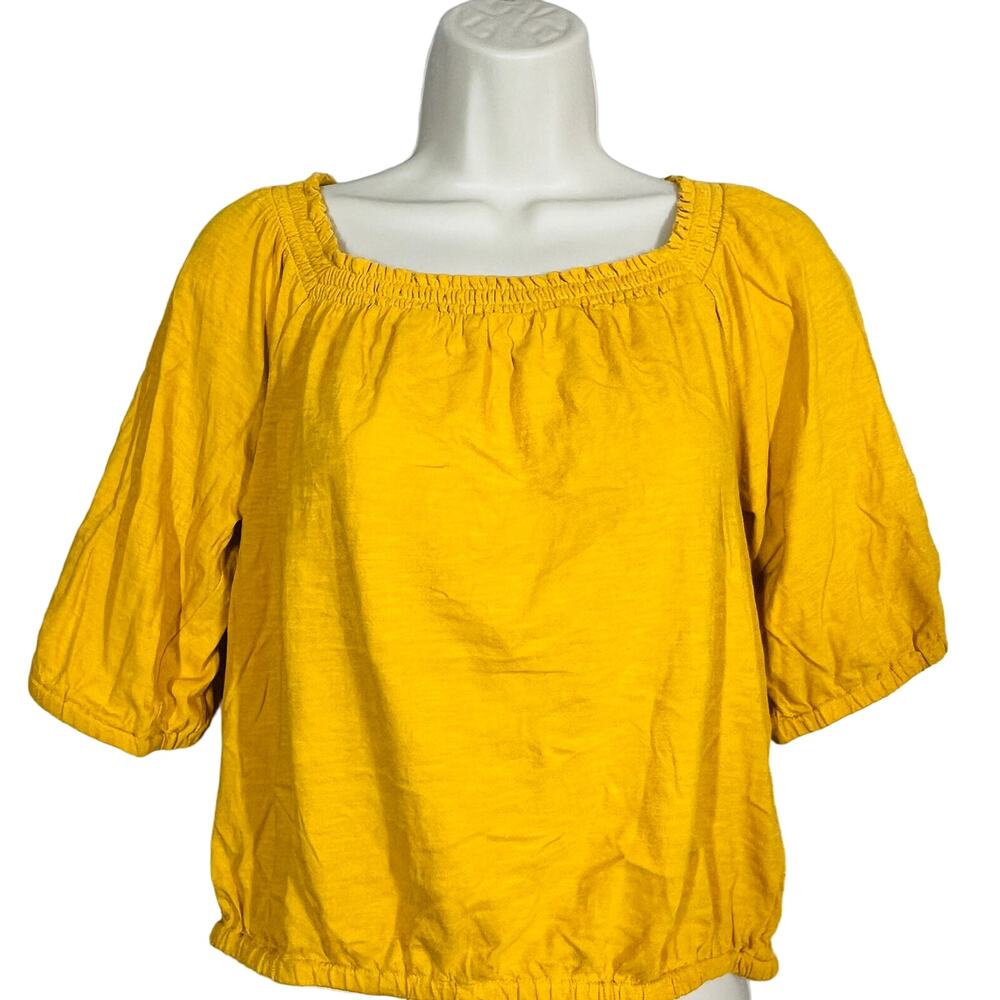 Ann Taylor LOFT Crop Tee Square Neck Goldnrod Casual Short Sleeve - M